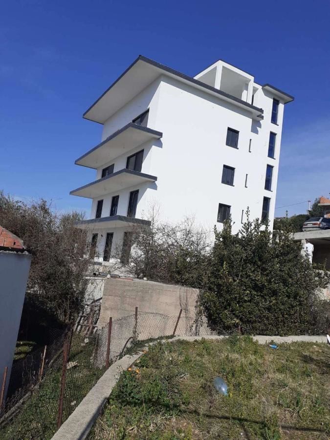 Апартаменты Lejla Apartmani Добра-Вода-11